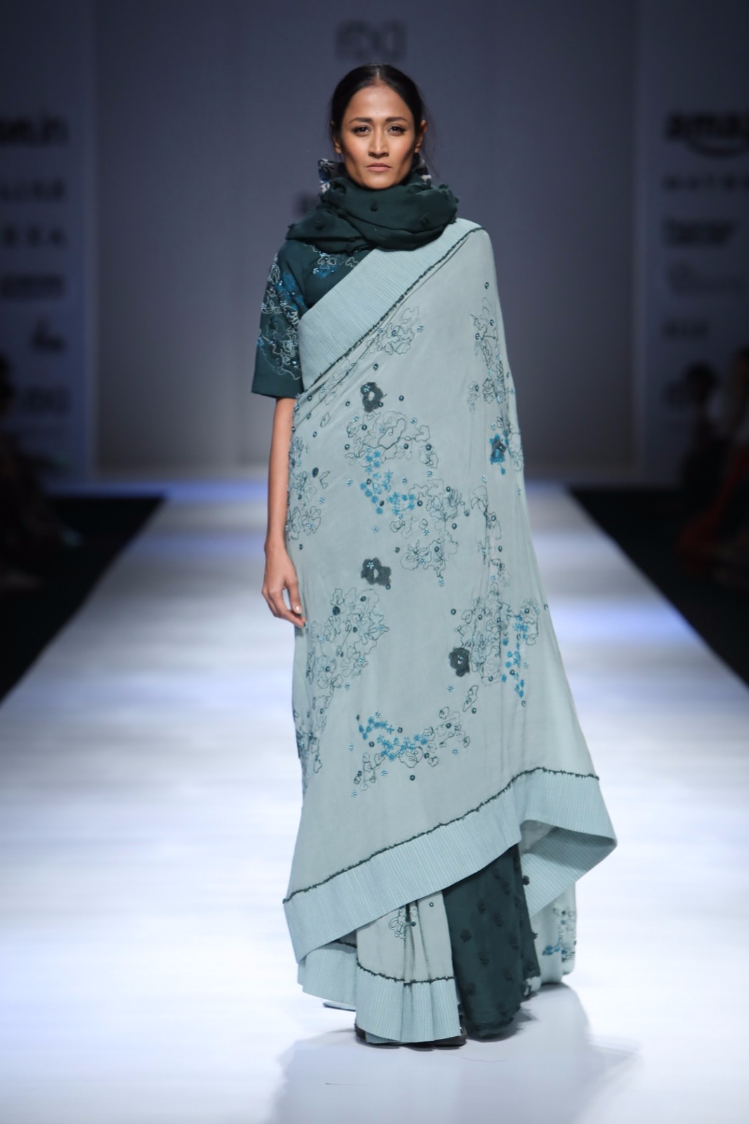 http://www.talksassy.com/wp-content/uploads/2017/03/Amazon-India-Fashion-Week-Autumn-Winter-2017-22.jpg