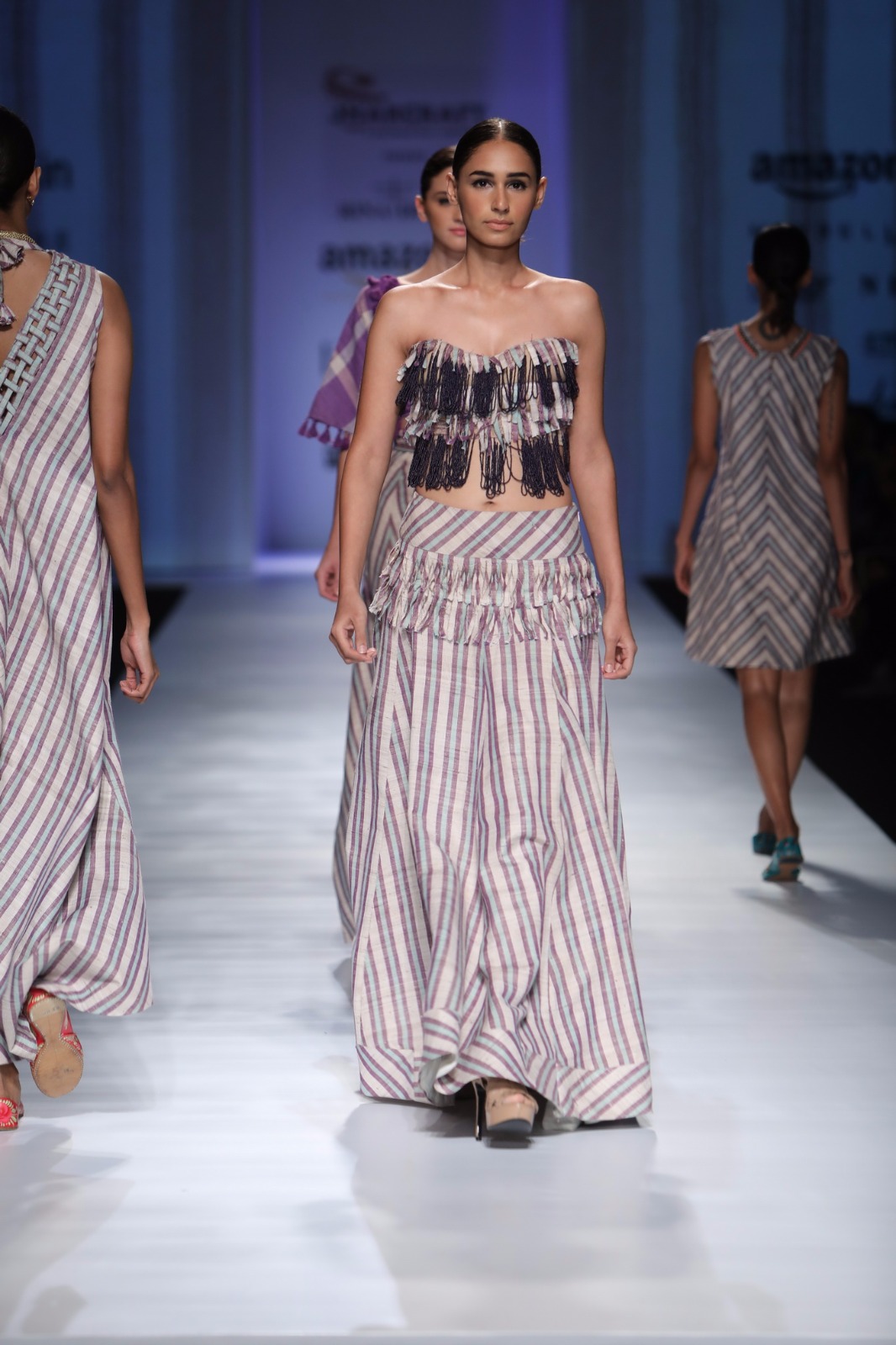 http://www.talksassy.com/wp-content/uploads/2017/03/Amazon-India-Fashion-Week-Autumn-Winter-2017-34.jpg