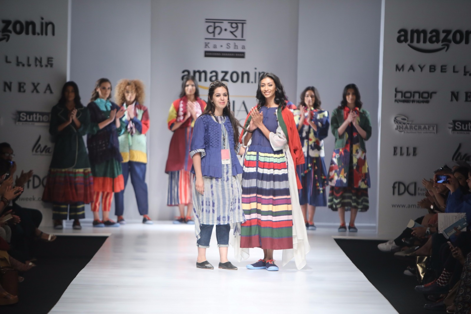 http://www.talksassy.com/wp-content/uploads/2017/03/Amazon-India-Fashion-Week-Autumn-Winter-2017-6.jpg