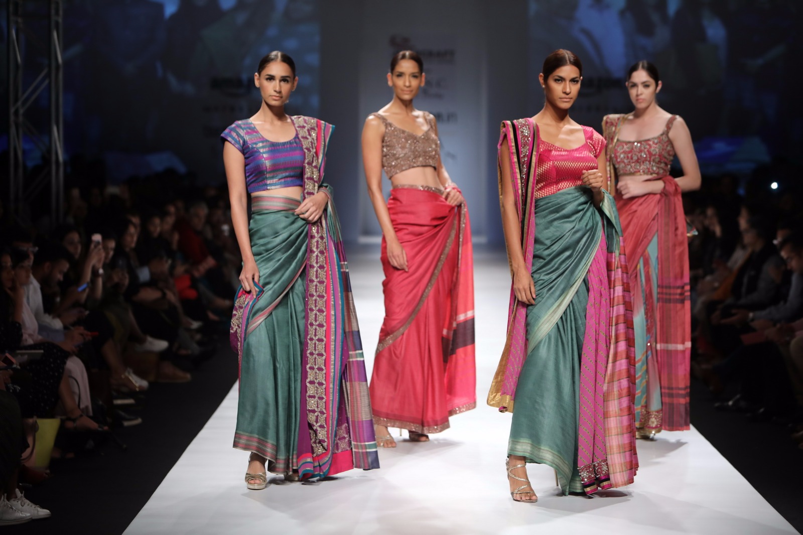 http://www.talksassy.com/wp-content/uploads/2017/03/Amazon-India-Fashion-Week-Autumn-Winter-2017-9.jpg