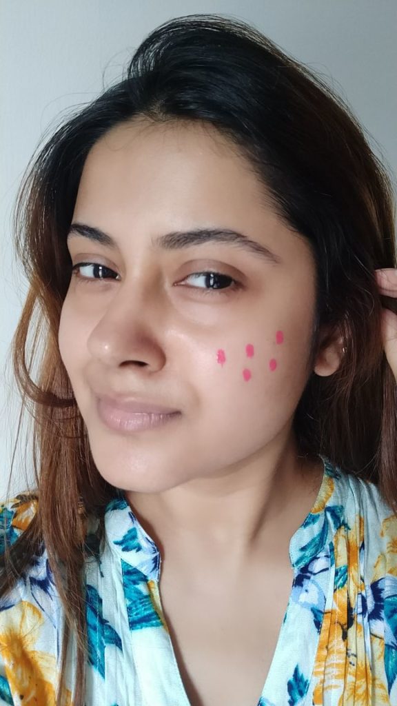 HOW TO APPLY CHEEK TINT