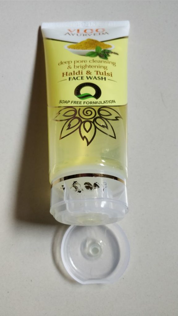 VLCC Ayurveda Haldi & Tulsi facewash